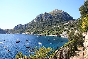 We are continually refining and adding to our portfolio of Nice Places to stay in Italy, so visit our site regularly to find somewhere just that little bit special. All our places to stay are presented with photos and descriptions taken and selected by us personally to give an impression as true to the reality as we can. All places are chosen by our team here in Italy for their combination of price, quality, charm and location. We work in partnership with family run hotels, guest houses and self-catering accommodations. This is NOT an unverified 'web portal' or online directory - we select only those places which we believe make excellent places to base a 1 week holiday or longer.